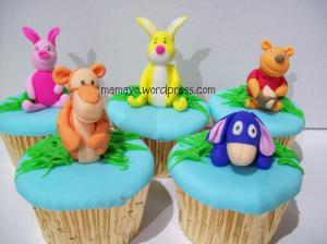 pooh cupcakes