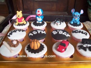 cupcake set (2)