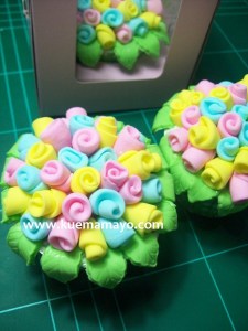 flower cupcake