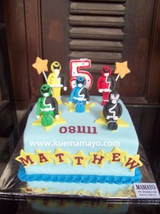 power ranger cake