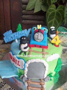 thomas cake (2)
