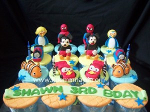 Cupcake set karakter favorit